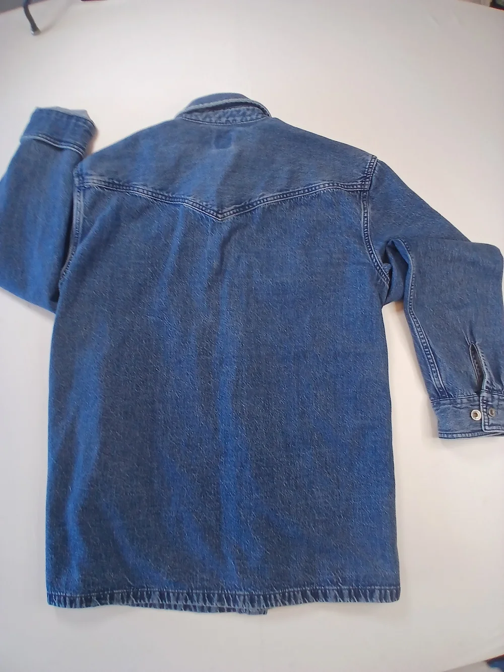 Levi's Men's Blue Denim Button-Up Shirt